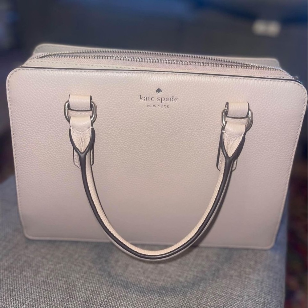 Like New Kate Spade Mulberry St Lise